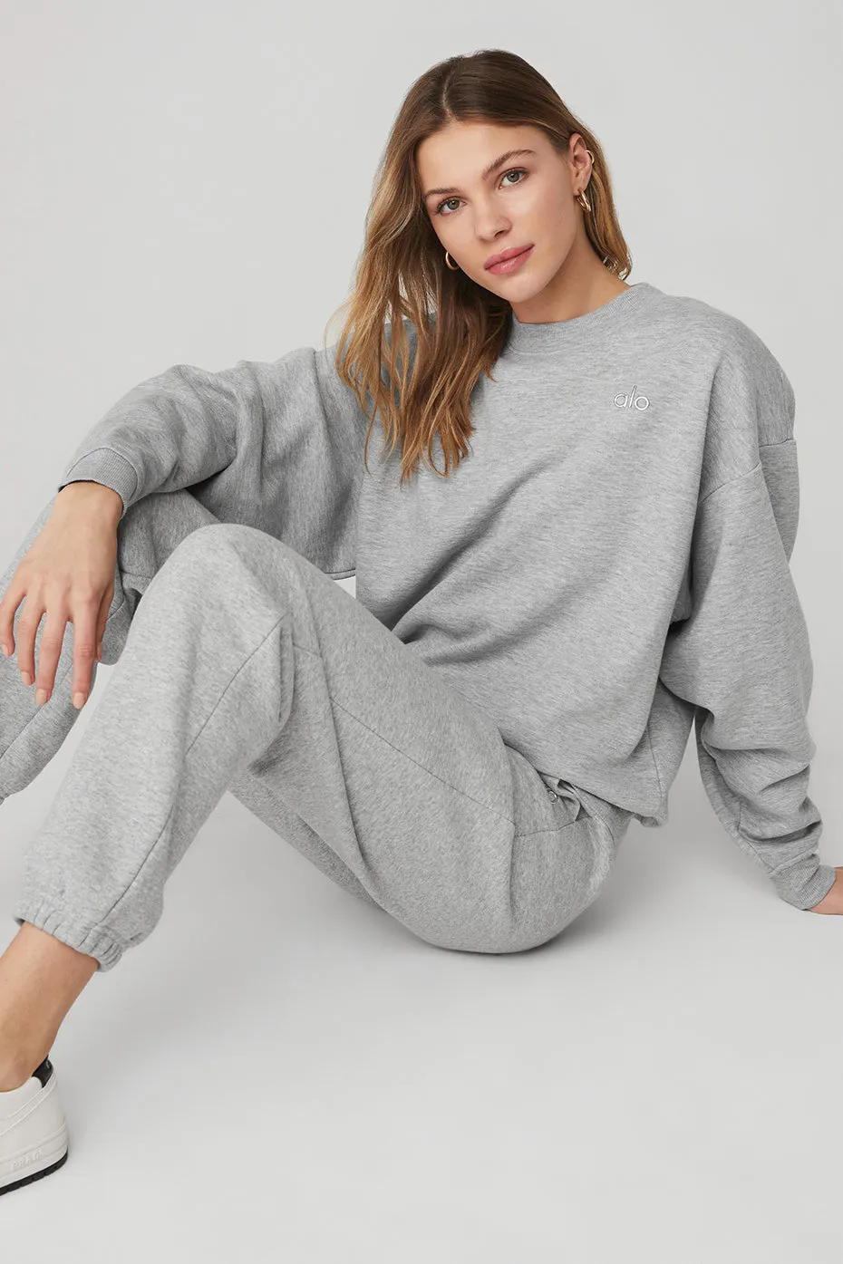 Accolade Crew Neck Pullover & Accolade Sweatpant Set