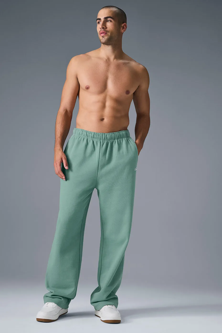 Accolade Straight Leg Sweatpant - Botanical Green