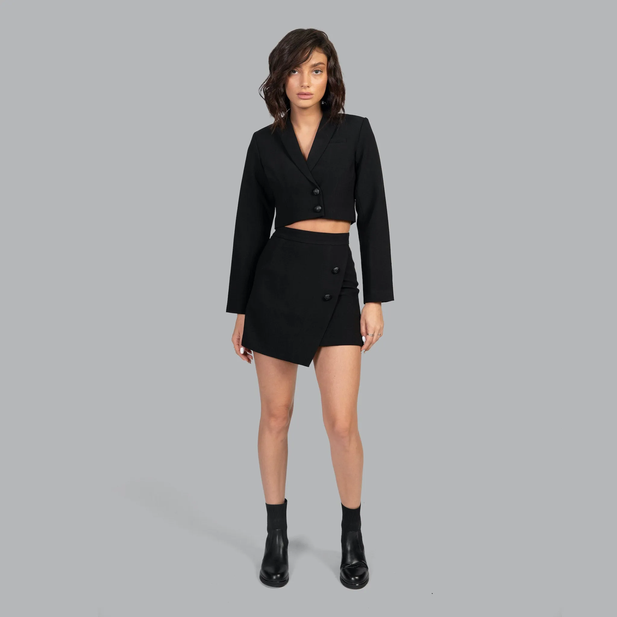 Blvck Cropped Blazer