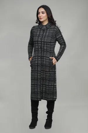 Women Knitted Checkered T-Neck Long Coat